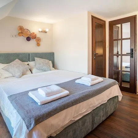 Tams Kapana Gasthuis 3*